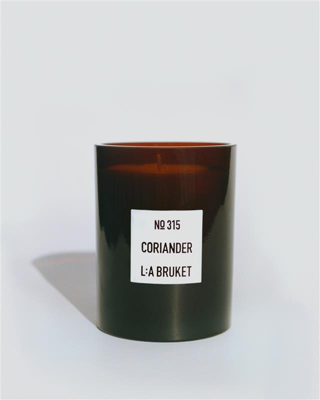 L:A BRUKET 315 Scented Candle Coriander 260g