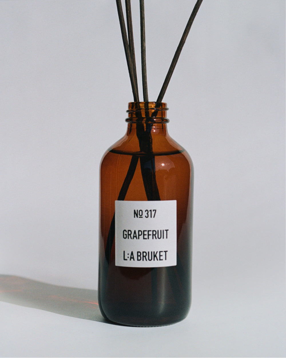 L:A BRUKET 317 Room Diffuser Grapefruit 200ml