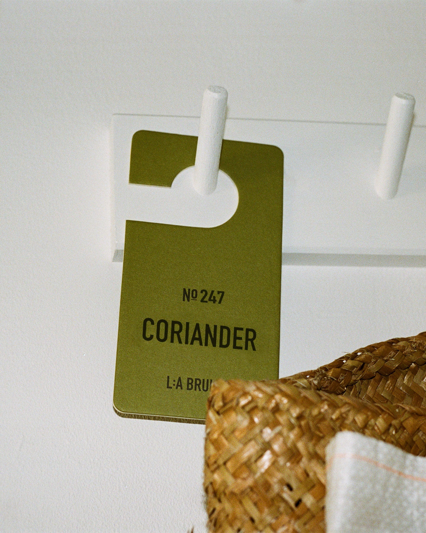 L:A BRUKET 247 Fragrance Tag Coriander