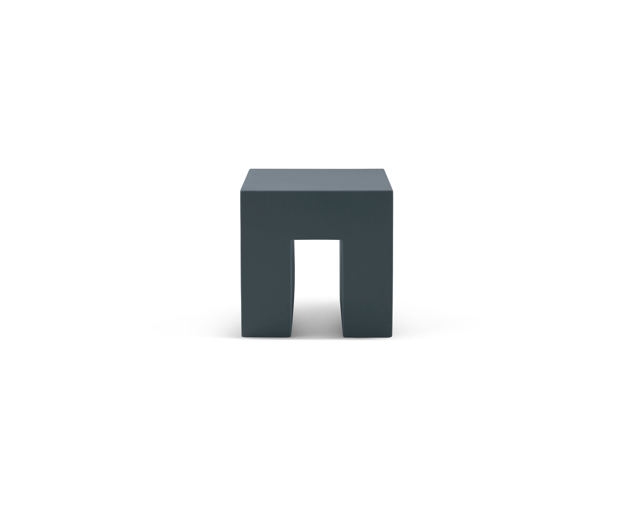 Vignelli Cube