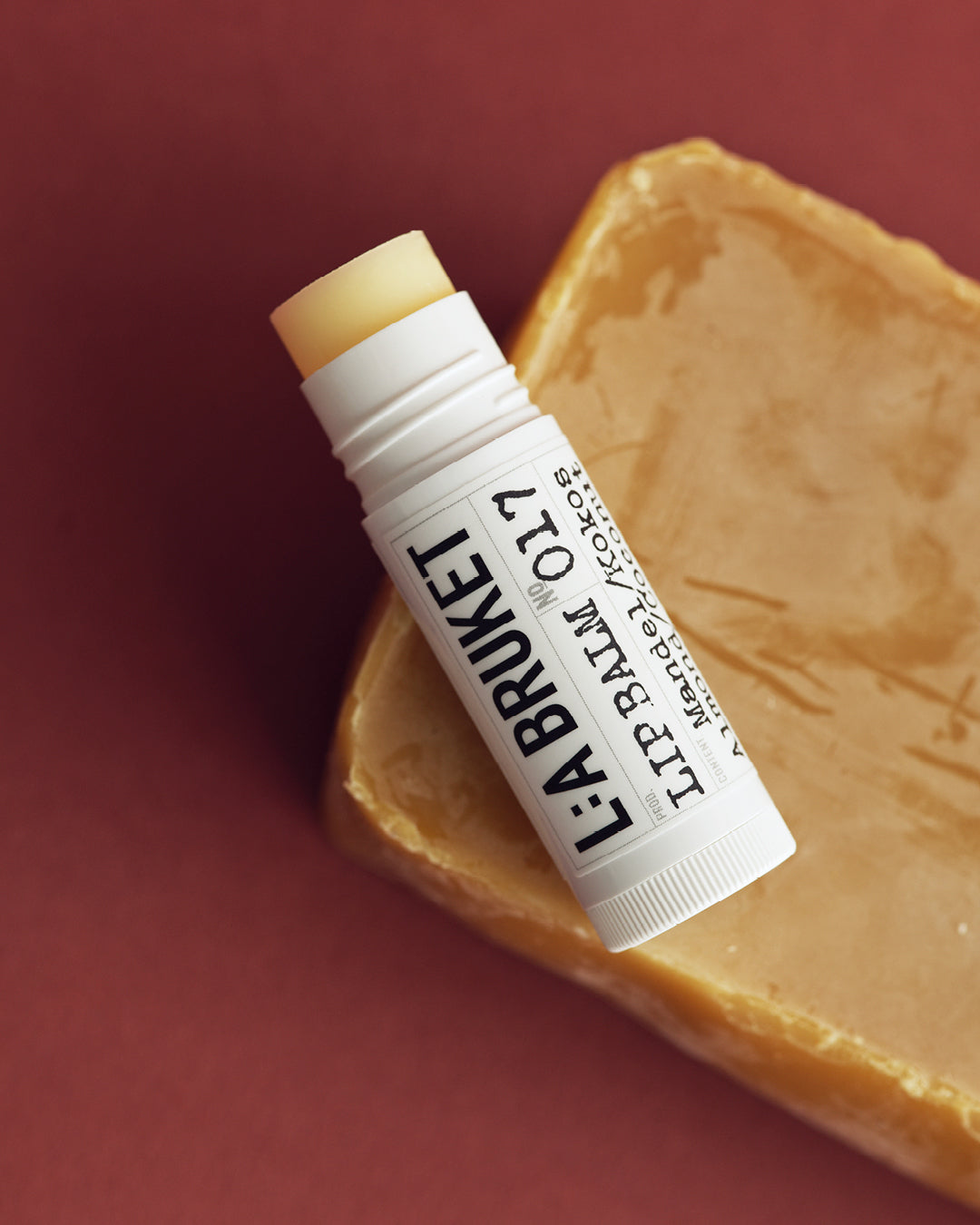 L:A BRUKET 017 Lip Balm Almond Coconut 14g