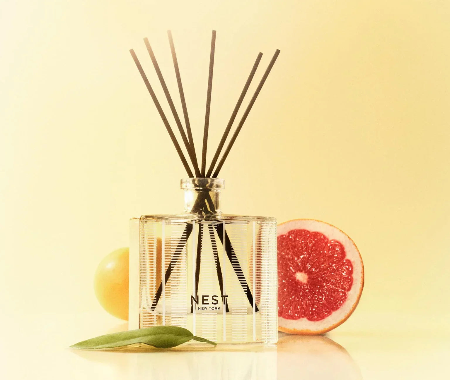 NEST New York Grapefruit Reed Diffuser