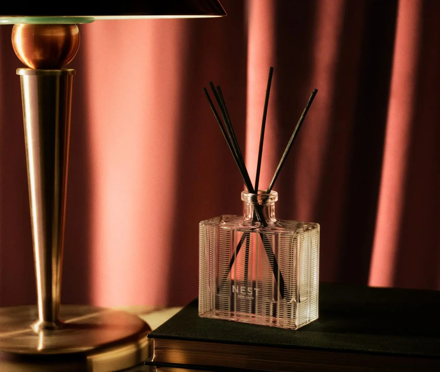 NEST New York Reed Diffuser 5.9fl oz - Rose Noir & Oud