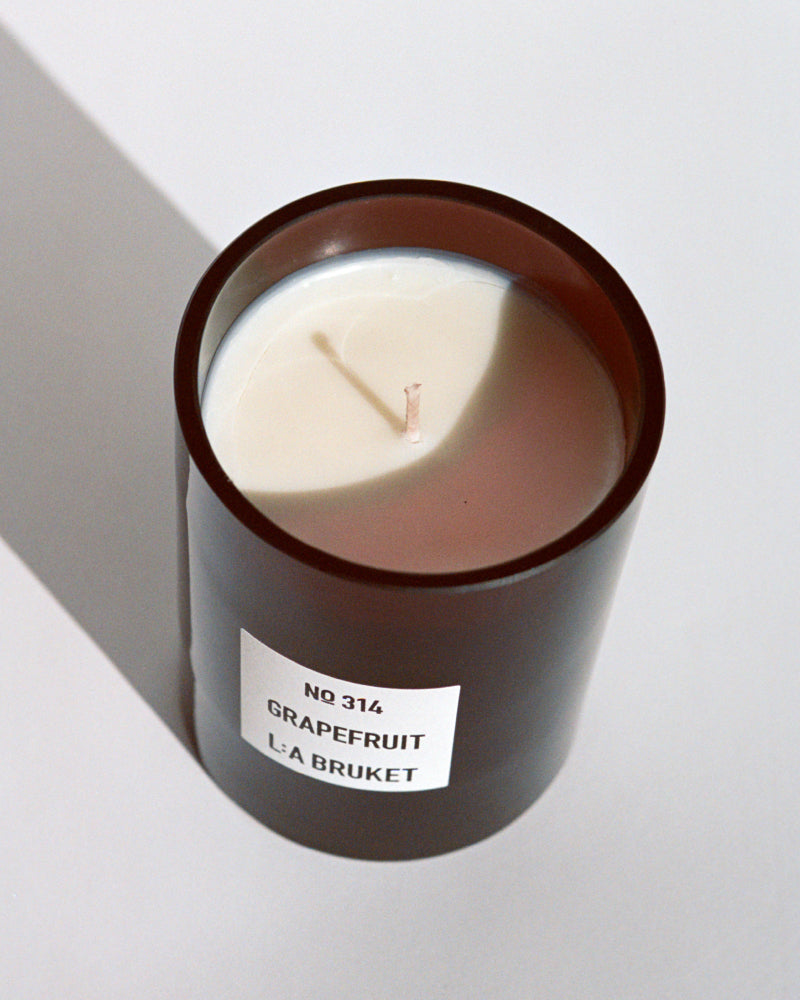 L:A BRUKET 314 Scented Candle Grapefruit 260g