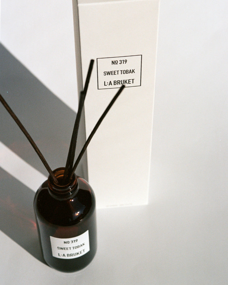 L:A BRUKET 319 Room Diffuser Sweet Tobak 200ml