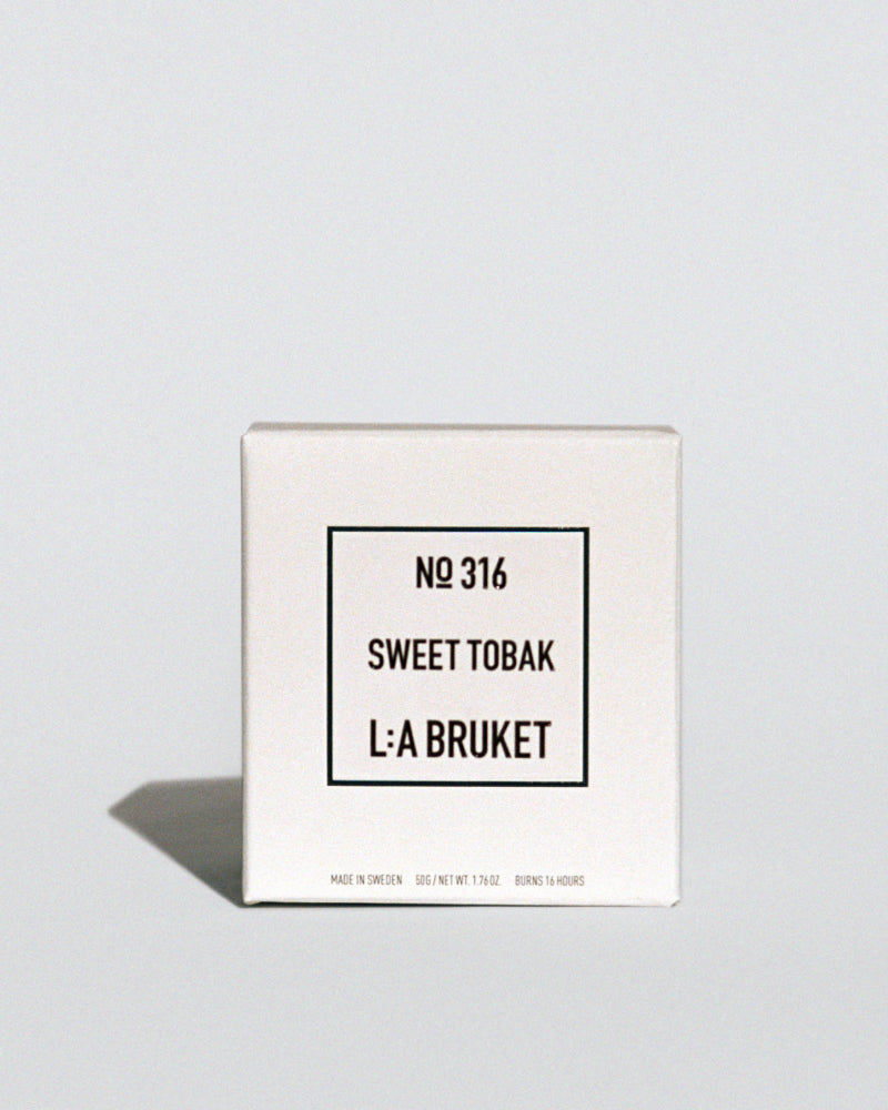 L:A BRUKET 316 Mini Scented Candle Sweet Tobak 50g