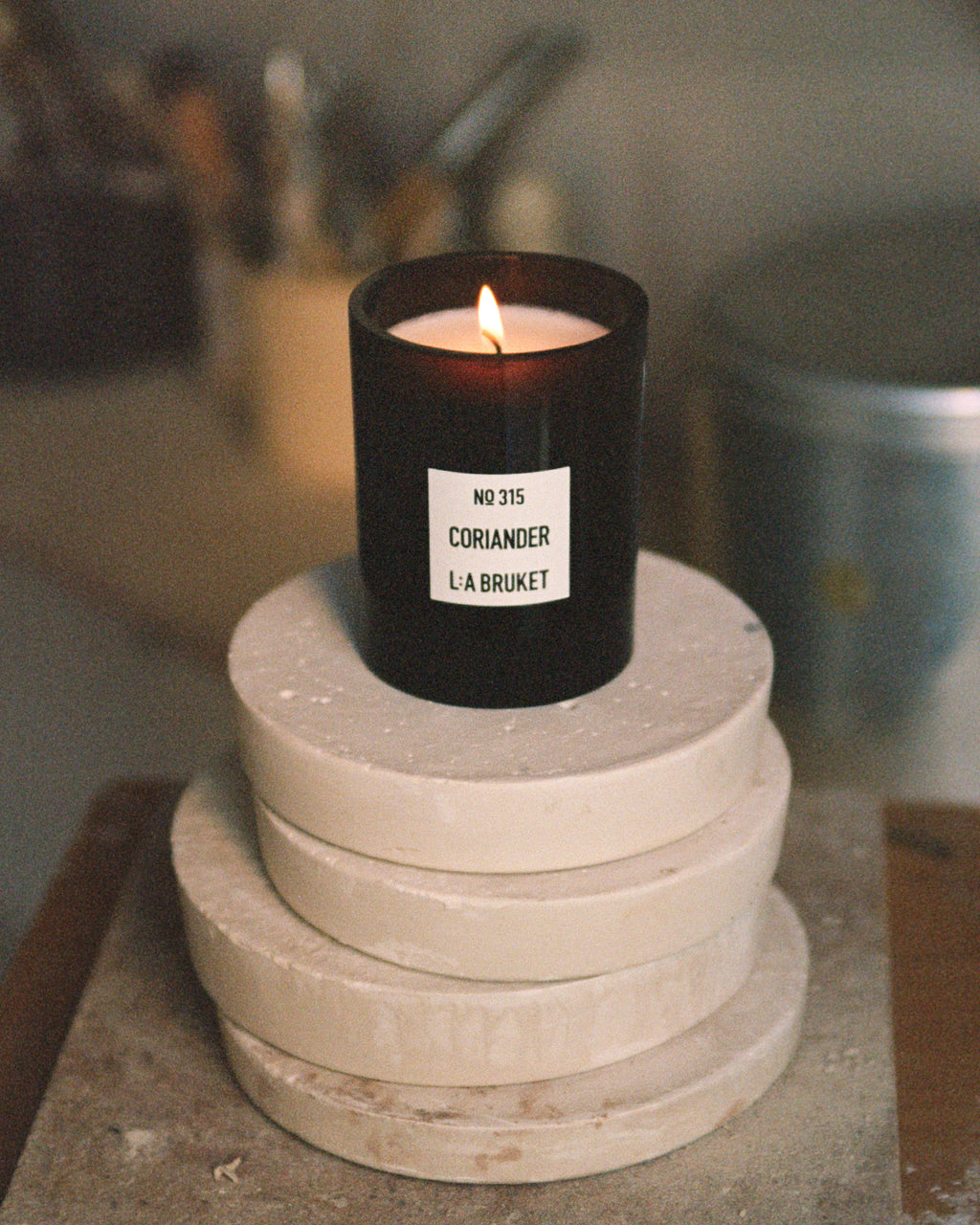 L:A BRUKET 315 Scented Candle Coriander 260g