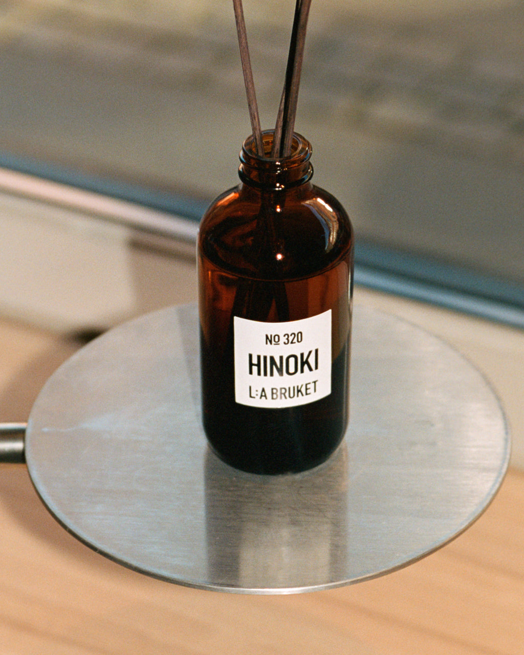 L:A BRUKET 320 Room Diffuser Hinoki 200ml