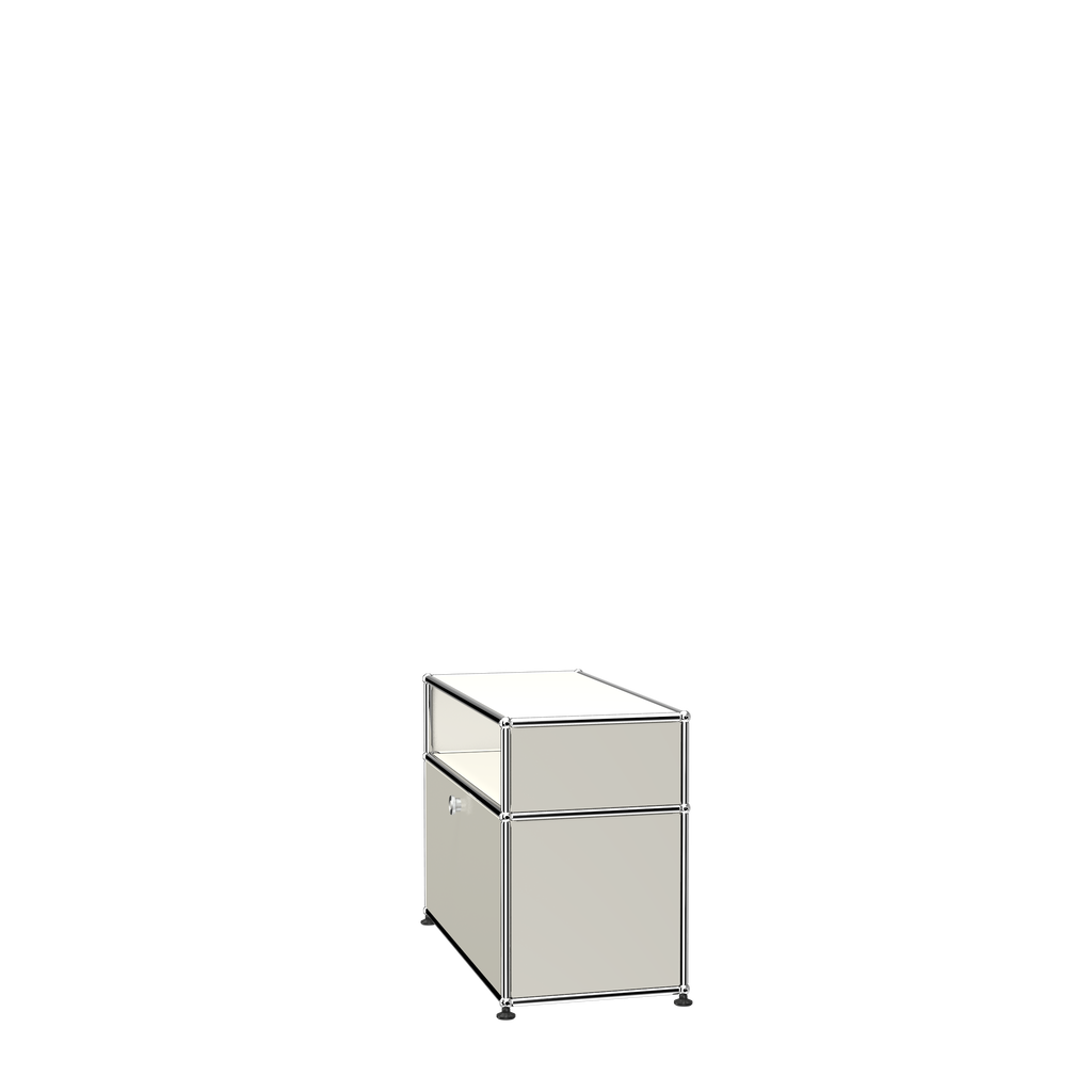 USM Haller Side Table (O118)