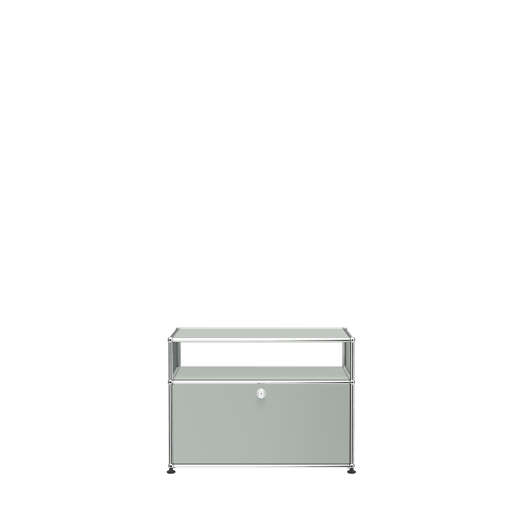 USM Haller side table (O118) in Light Gray
