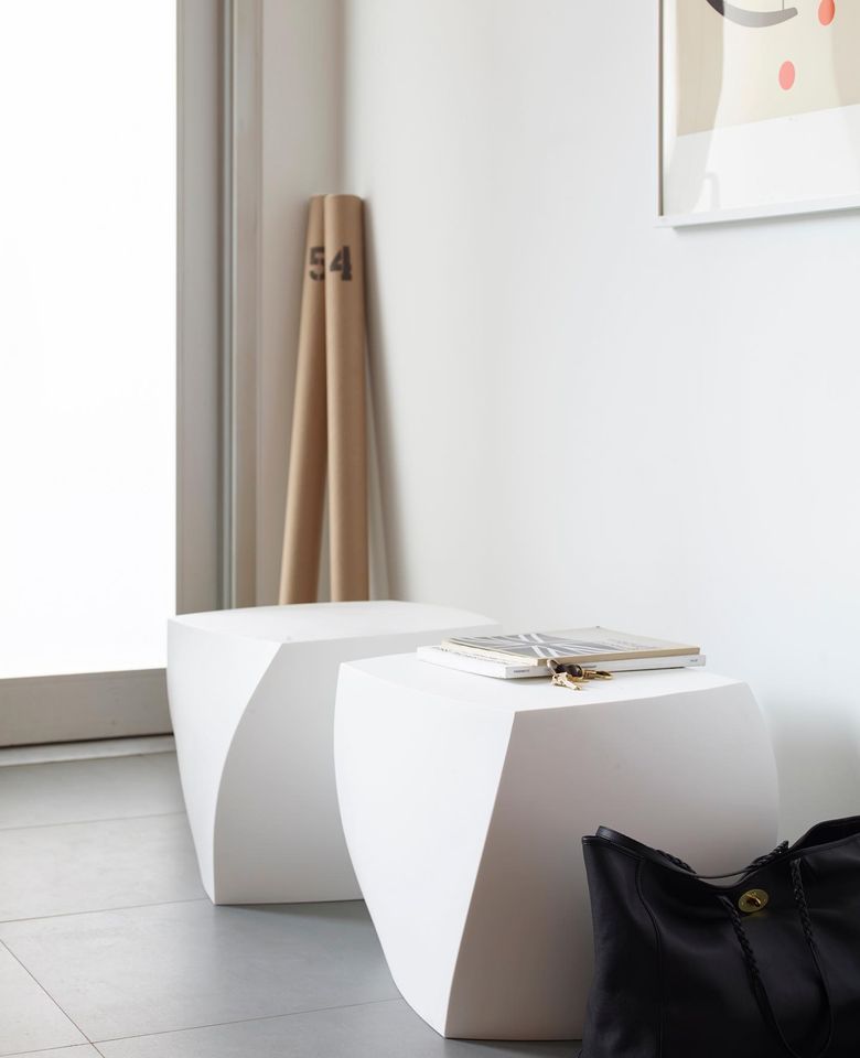 Gehry Left Twist Cube