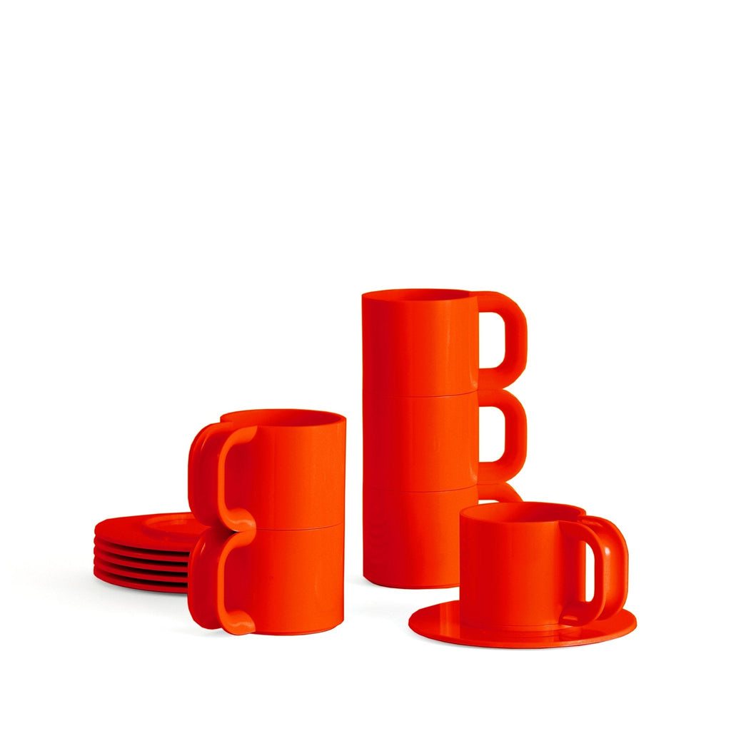 Max 2 Cups & Saucers
