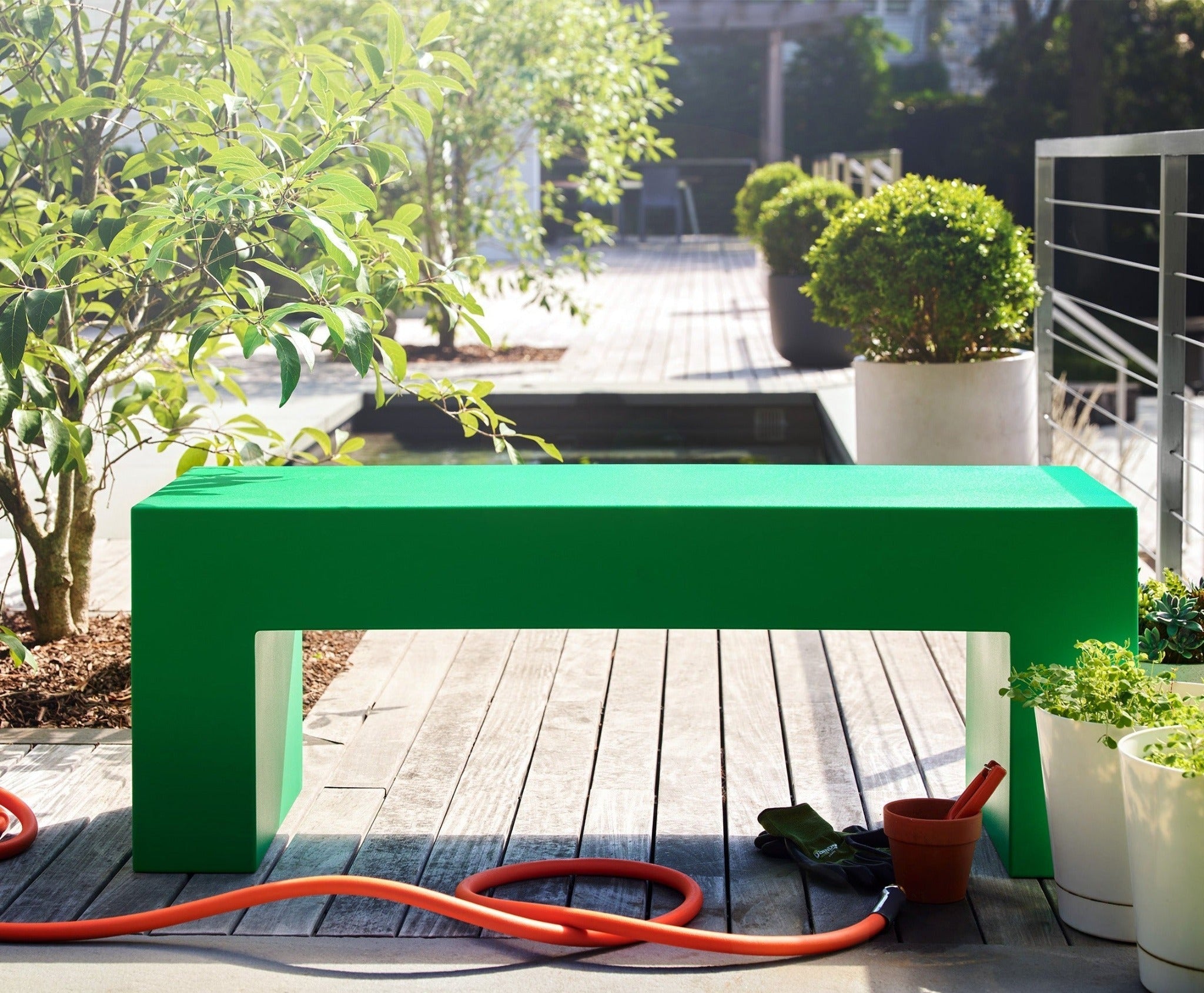 Vignelli Bench