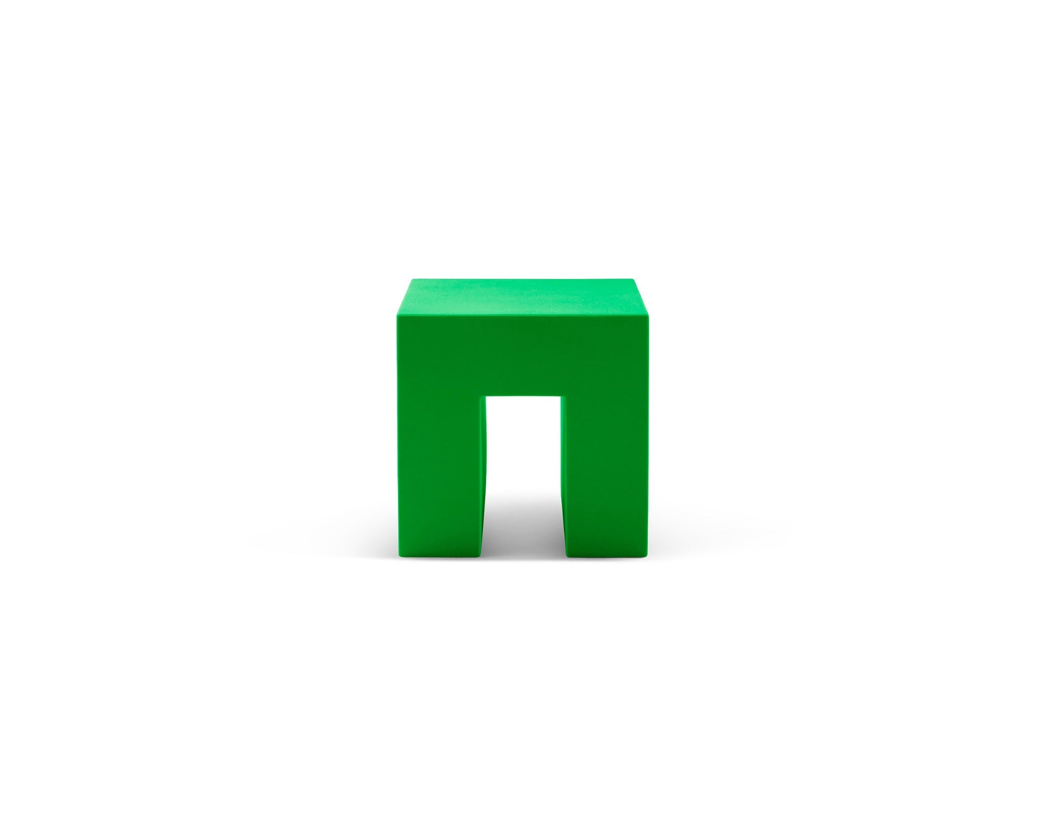 Vignelli Cube